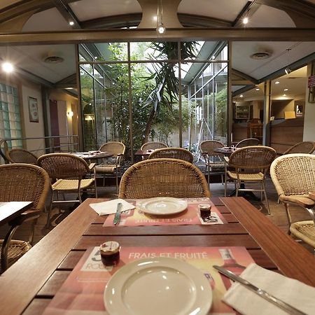 Hotel Au Petit Caporal Maisons-Alfort Ngoại thất bức ảnh